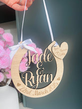 Load image into Gallery viewer, Lucky Wedding Day Horse Shoe