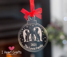 Load image into Gallery viewer, Penguin Family Personalised Tree Decoration craft product