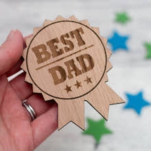 Load image into Gallery viewer, BEST DAD Oak Father's Day Badge craft product