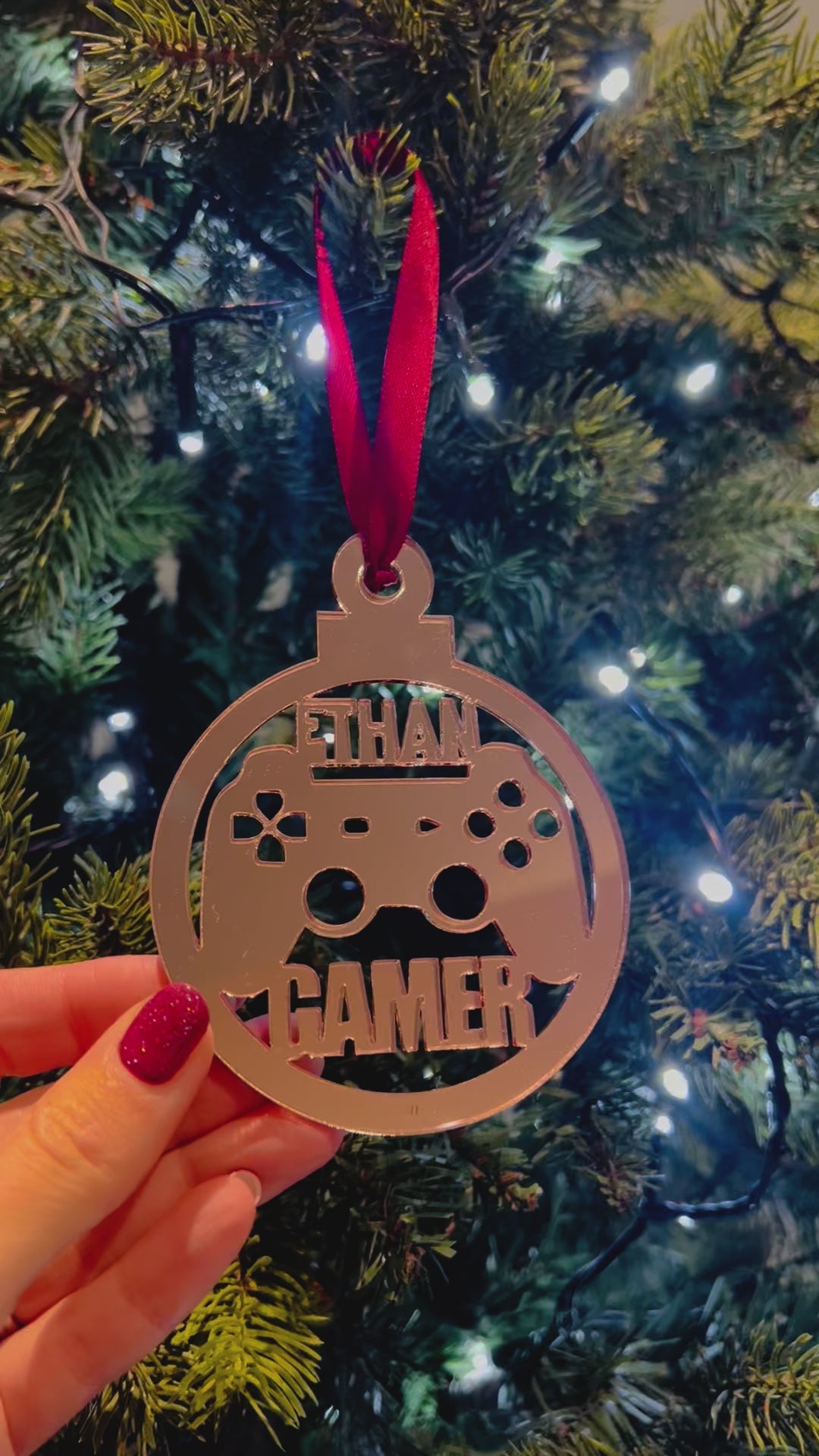 Load and play video in Gallery viewer, Gamer - 'Any Name' Christmas Tree Decoration
